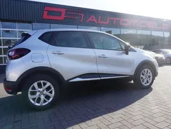 Platingrau Gebraucht 2019 Renault Captur LIMITED SUV | 12.299 € (Fairer Preis)