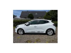 Gebraucht 2021 Renault Clio V Business Limousine | 14.300 € (Etwas zu teuer)
