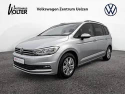 Reflexsilber Gebraucht 2022 VW Touran Comfortline Van / Kleinbus | 28.390 € (Teuer)