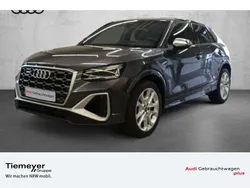 Grau Gebraucht 2023 Audi SQ2 S-Line SUV | 41.950 € (Etwas zu teuer)