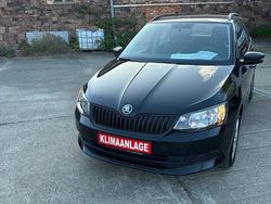 Schwarz Gebraucht 2015 Skoda Fabia Kombi | 6.999 € (Fairer Preis)