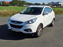 Weiß Gebraucht 2013 Hyundai ix35 Edition SUV | 5.900 € (Fairer Preis)