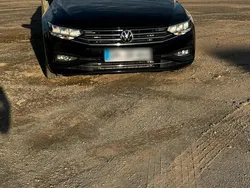 Schwarz Gebraucht 2021 VW Passat Kombi | 20.000 € (Guter Preis)