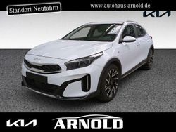Weiß (carraraweiß) Gebraucht 2025 Kia XCeed Vision SUV | 22.680 € (Superpreis)