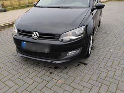 Schwarz Gebraucht 2014 VW Polo Comfortline Kleinwagen | 4.400 € (Fairer Preis)