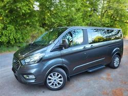 Grau Gebraucht 2018 Ford Transit Custom Titanium Van | 32.000 € (Teuer)