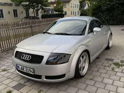 Silber Gebraucht 2003 Audi TT Sport Coupé | 9.999 € (Etwas zu teuer)