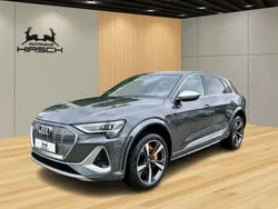 Grau Gebraucht 2022 Audi e-tron Sport SUV | 44.990 € (Superpreis)