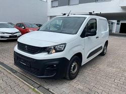 Weiß Gebraucht 2020 Peugeot Partner Premium Van / Kleinbus | 9.995 € (Guter Preis)