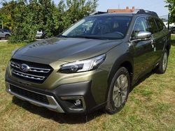 Autumn green Neu 2025 Subaru Outback Platinum Kombi | 48.576 € (Fairer Preis)