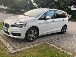 Weiß Gebraucht 2015 BMW 216 Kombi | 13.400 € (Teuer)