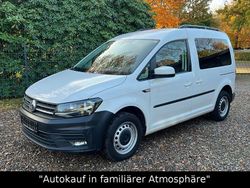 Weiß Gebraucht 2020 VW Caddy Trendline Van / Kleinbus | 16.900 € (Teuer)