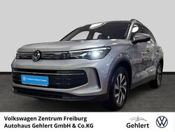 Silber Gebraucht 2024 VW Tiguan Life SUV | 39.900 € (Teuer)