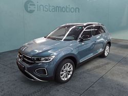 Blau Gebraucht 2024 VW T-Roc Style SUV | 30.030 € (Fairer Preis)