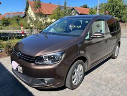 Braun Gebraucht 2014 VW Touran Life Van / Kleinbus | 9.800 € (Fairer Preis)