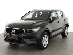 Vapour grey metallic Neu 2025 Volvo XC40 Core SUV | 39.995 € (Guter Preis)