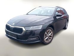 Schwarz Gebraucht 2022 Skoda Octavia Style Kombi | 23.988 € (Guter Preis)