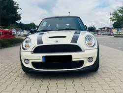 Weiß Gebraucht 2013 Mini Cooper S Pepper Kleinwagen | 8.950 € (Teuer)