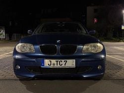 Blau Gebraucht 2005 BMW 118 Kleinwagen | 3.000 € (Fairer Preis)