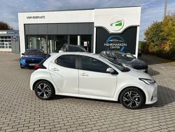 Weiß Neu 2025 Toyota Yaris Team Limousine | 26.000 € (Fairer Preis)
