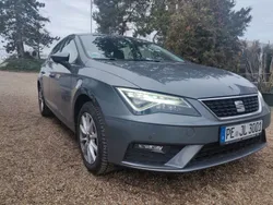 Grau Gebraucht 2017 Seat Leon Style Limousine | 13.100 € (Fairer Preis)