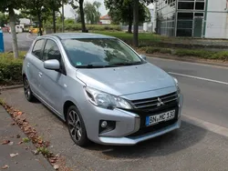 Silber Gebraucht 2021 Mitsubishi Space Star Top Limousine | 12.000 € (Fairer Preis)