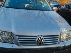 Grau Gebraucht 2001 VW Bora Limousine | 1.755 € (Superpreis)