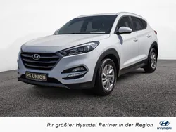 Weiss / polar white Gebraucht 2015 Hyundai Tucson Intro Edition SUV | 15.790 € (Fairer Preis)