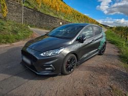Grau Gebraucht 2018 Ford Fiesta ST-Line Kleinwagen | 10.000 € (Guter Preis)