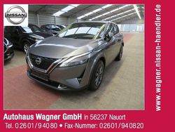 Grau Gebraucht 2023 Nissan Qashqai Acenta SUV | 23.900 € (Fairer Preis)