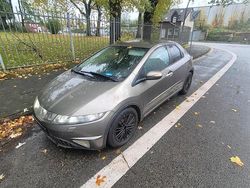 Gold Gebraucht 2006 Honda Civic Limousine | 1.850 €