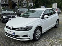 Weiß Gebraucht 2020 VW Polo Comfortline Limousine | 11.790 € (Guter Preis)