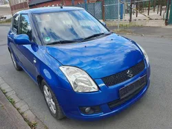 Blau Gebraucht 2009 Suzuki Swift Limousine | 1.800 € (Fairer Preis)