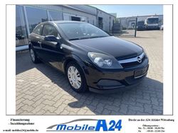 Schwarz Gebraucht 2009 Opel Astra GTC Limousine | 3.999 € (Etwas zu teuer)