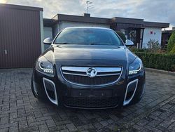 Schwarz Gebraucht 2011 Opel Insignia Edition Limousine | 3.950 € (Etwas zu teuer)
