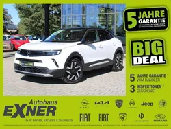 Jade weiß / dach diamantschwarz Gebraucht 2022 Opel Mokka-e Elegance SUV | 17.990 € (Guter Preis)