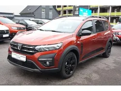 Terrakottabraunm (metallic) Gebraucht 2022 Dacia Jogger Extreme Kombi | 15.980 € (Guter Preis)