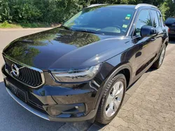 Silber Gebraucht 2018 Volvo XC40 Momentum SUV | 23.200 € (Fairer Preis)
