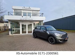 Grau Gebraucht 2013 Mini Cooper D Countryman Sport SUV | 7.800 € (Fairer Preis)