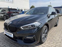 Schwarz Gebraucht 2023 BMW 118 Sport Line Kleinwagen | 25.912 € (Fairer Preis)