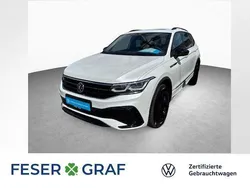 Oryxweiß perlmutteffekt Gebraucht 2024 VW Tiguan Allspace R-line SUV | 46.790 € (Fairer Preis)