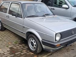Silber Gebraucht 1985 VW Golf II Kleinwagen | 2.650 €