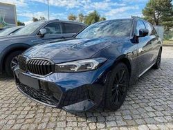 Blau metallic Gebraucht 2024 BMW 330e M Sport Kombi | 46.740 € (Fairer Preis)