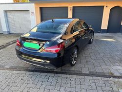 Schwarz Gebraucht 2017 Mercedes CLA200 Coupé | 17.999 € (Guter Preis)