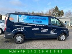 Blazerblau Gebraucht 2017 Ford Transit Custom Trend Van | 11.000 €