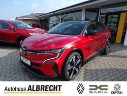 Gebraucht 2023 Renault Mégane Techno Limousine | 45.000 €