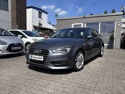 Monsungrau metallic Gebraucht 2016 Audi A3 Ambition Limousine | 13.980 € (Fairer Preis)