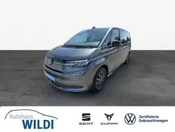 Gebraucht 2023 VW Multivan Life Van / Kleinbus | 57.990 € (Teuer)