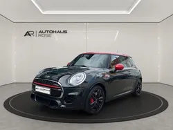 Grün Gebraucht 2015 Mini John Cooper Works Kleinwagen | 19.490 € (Etwas zu teuer)