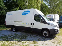 Weiß Gebraucht 2016 Iveco Daily Van / Kleinbus | 12.200 € (Guter Preis)